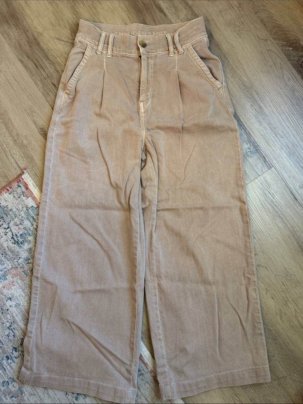 American Eagle Outfitters women’s linen blend Light Beige Wide-Leg Pants